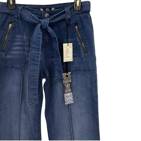 Tru Luxe Jeans Blue Medium Wash Denim Belt High Rise Flare Leg Jeans Size 26 - Picture 3 of 11